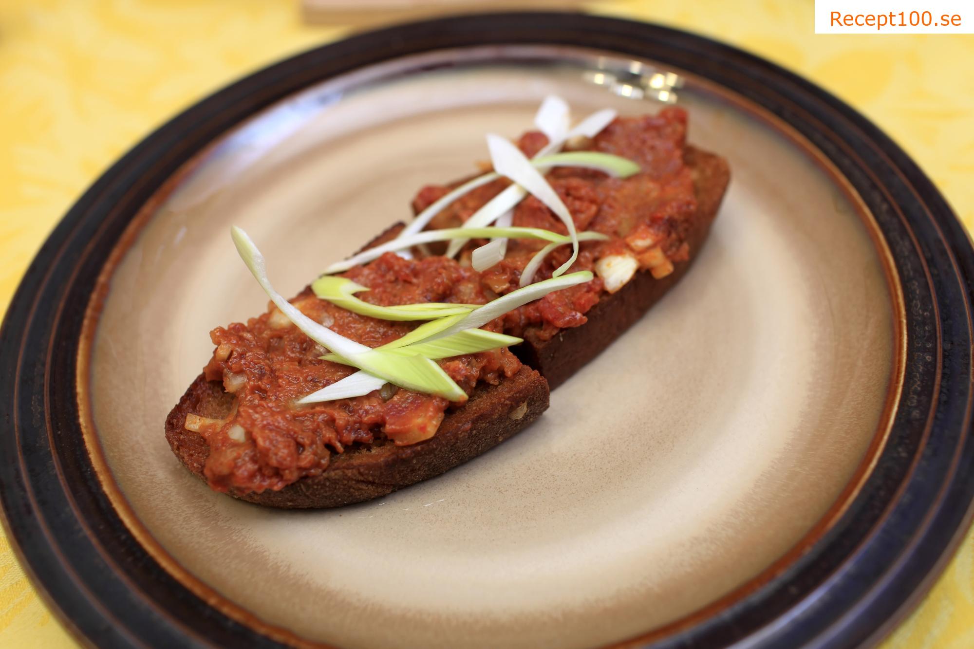 Kryddig blandning för toast