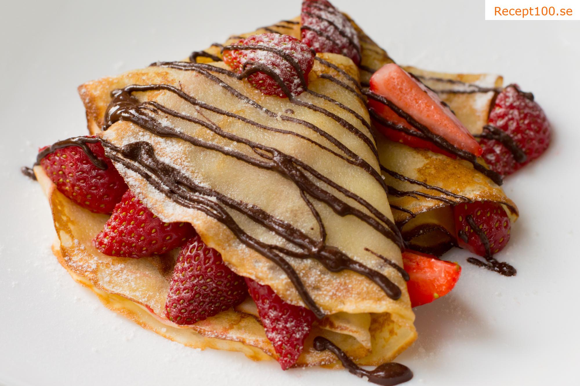 Pannkakor med jordgubbar