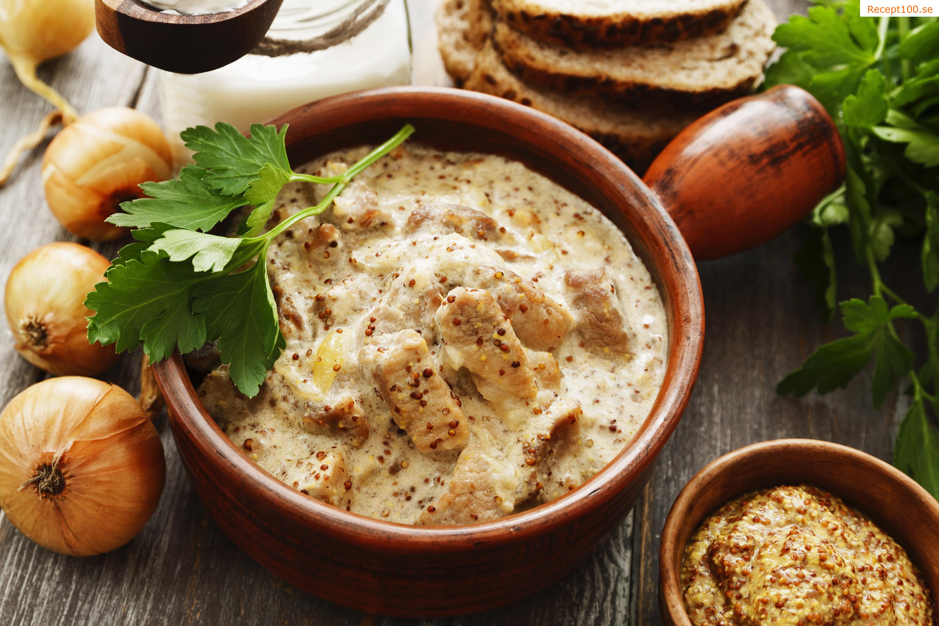 Spansk fläskkött i gräddsås