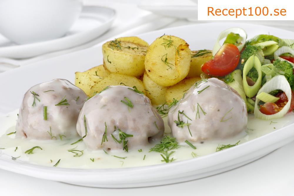 Svampsåsen med dill och gräddfil
