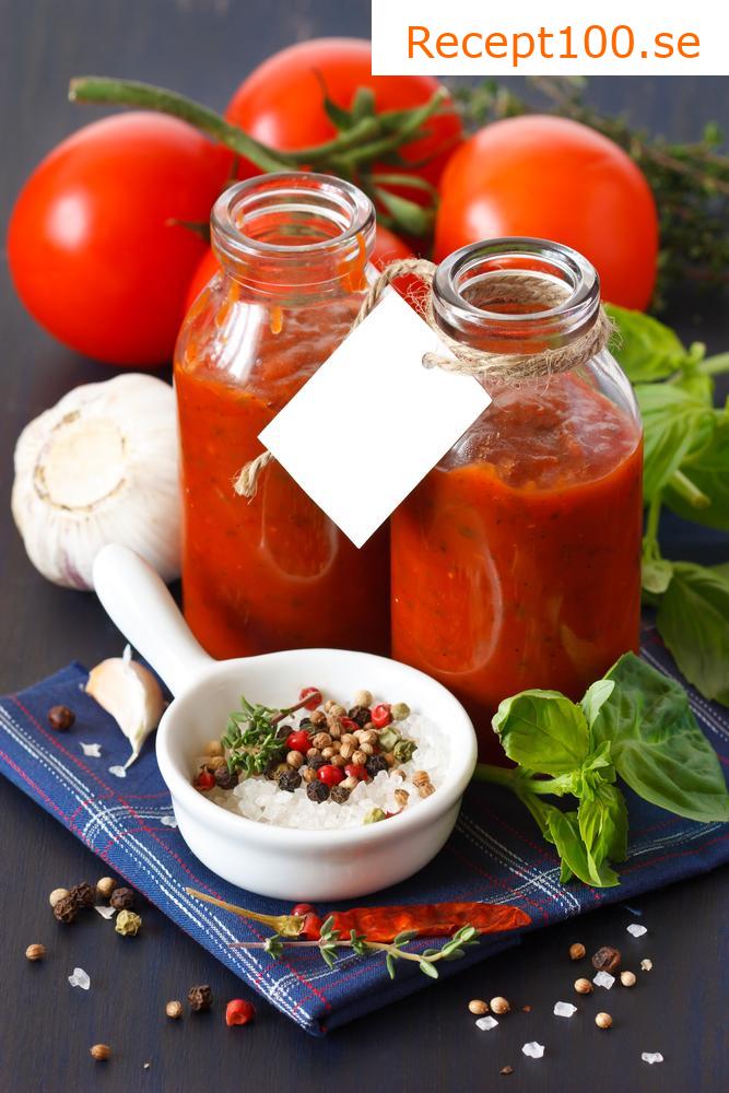 Tomatsås med basilika (Sugo di pomodoro al basilico)