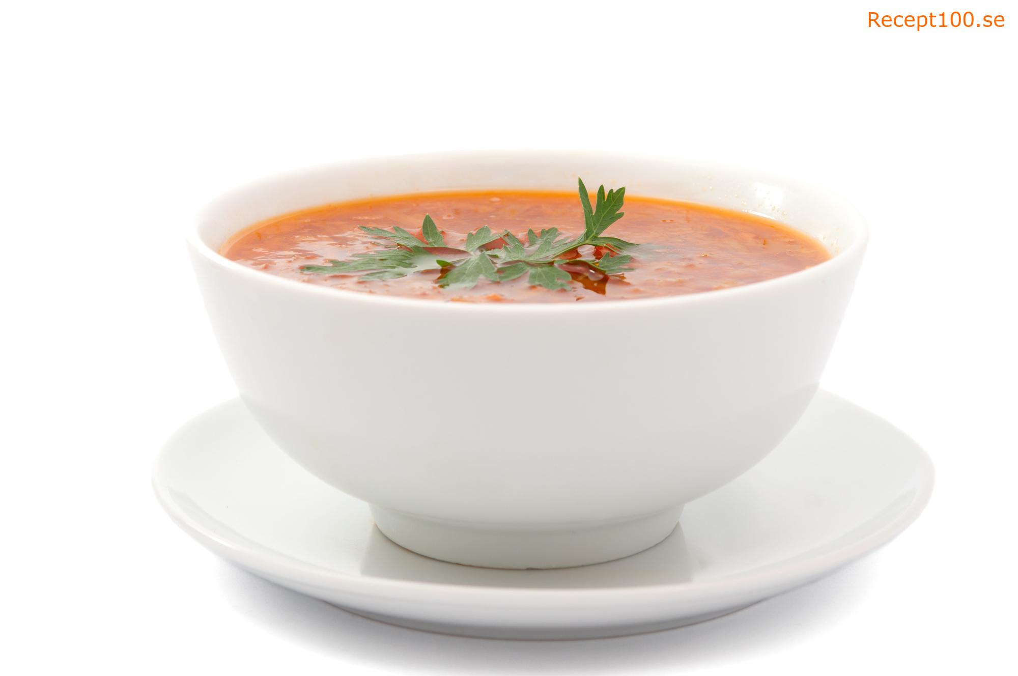 Tomatsoppa med zucchininudlar
