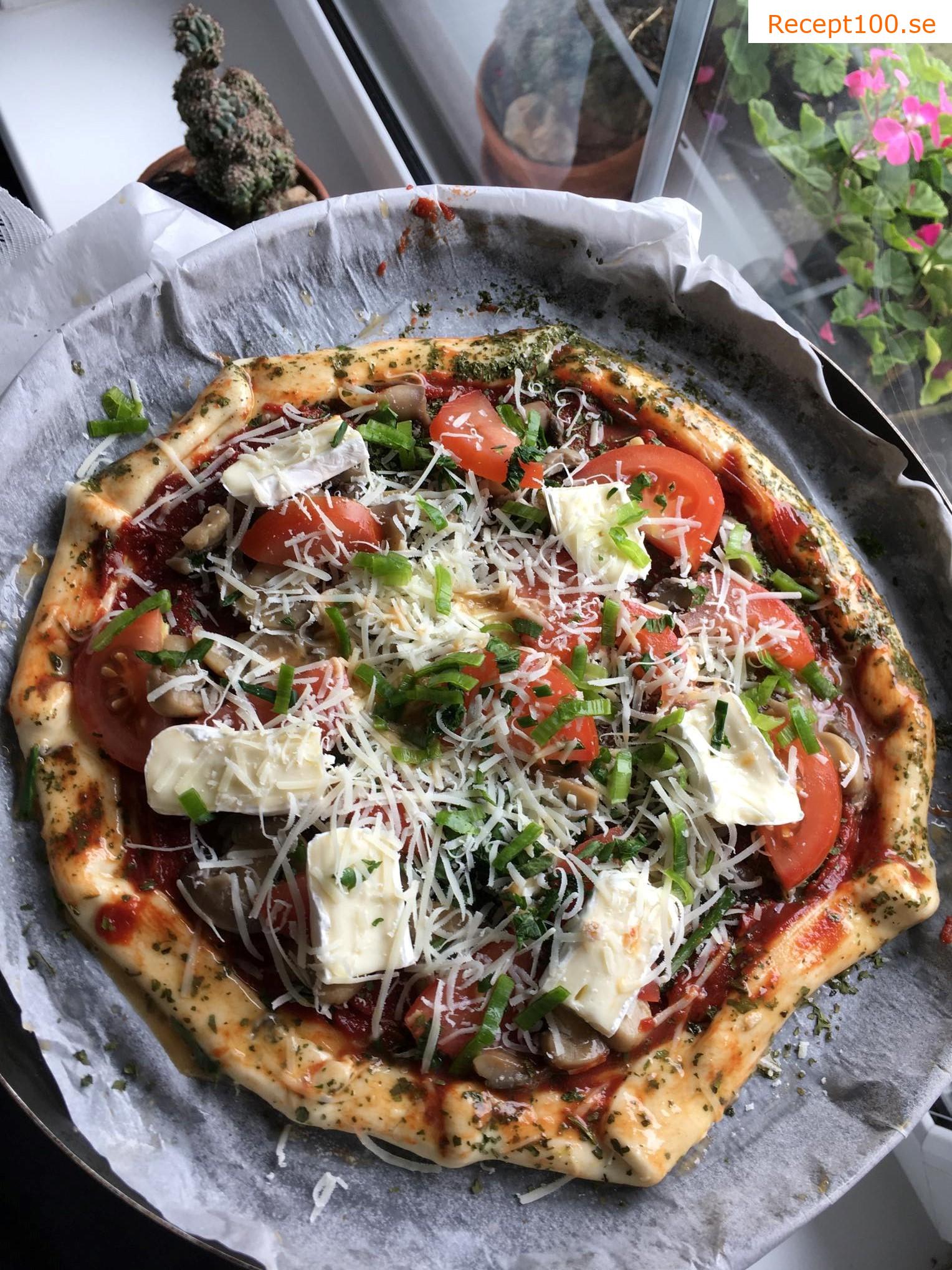 Vegetarisk pizza Ortolana