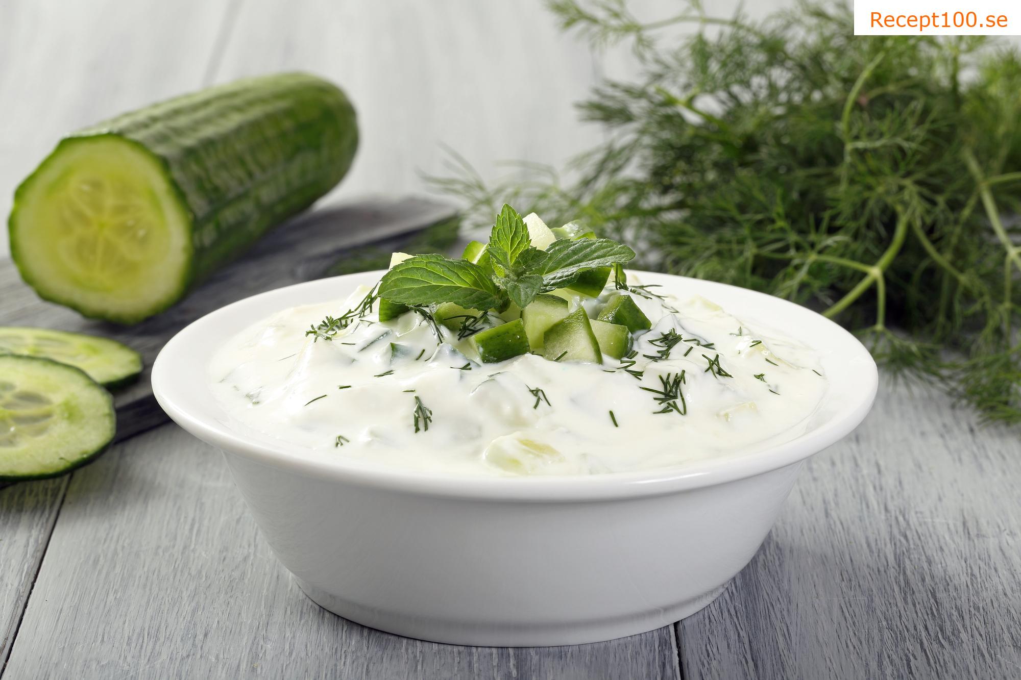 Zucchini tzatziki